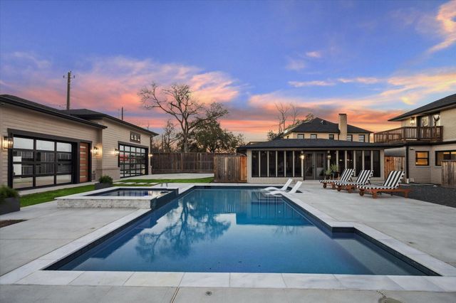 7516 Morningside Drive, Houston, TX 77030
