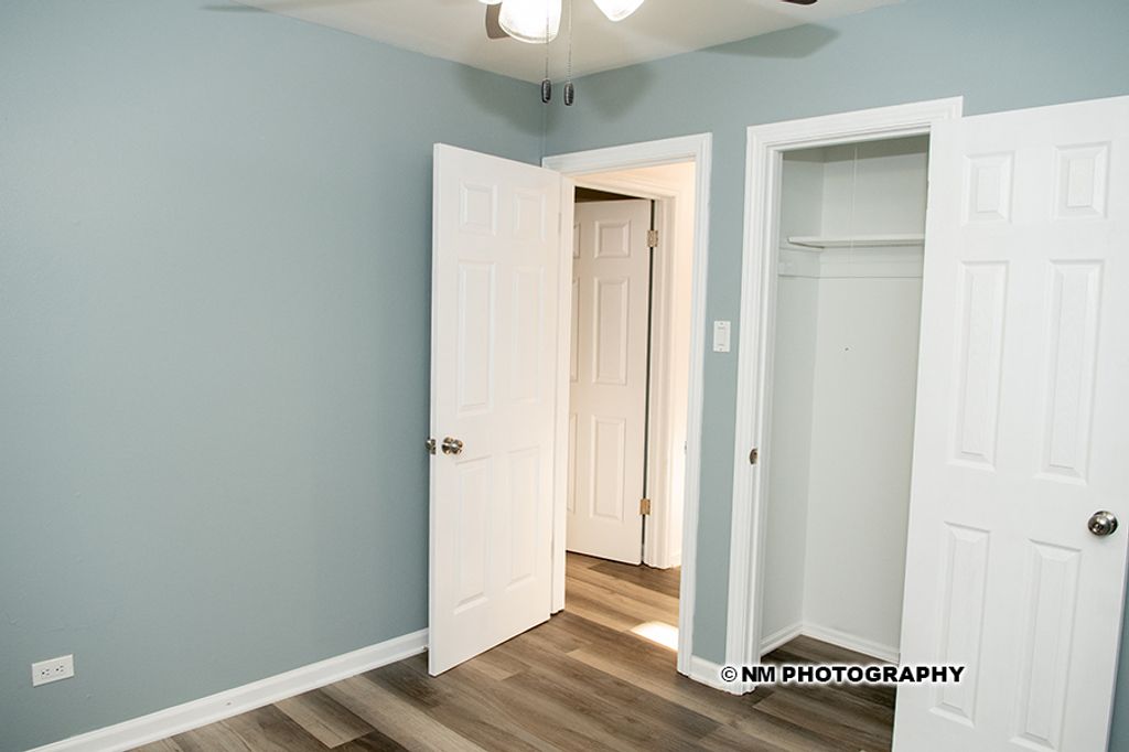 Image 11 of property listing at 9540 S Bennett Avenue, Chicago, IL 60617