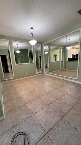 6422 Park Lake Circle, Boynton Beach, FL 33437