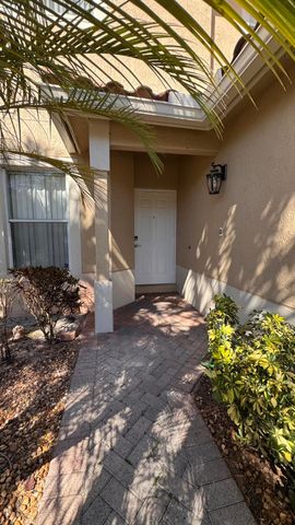 6422 Park Lake Circle, Boynton Beach, FL 33437