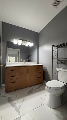 6422 Park Lake Circle, Boynton Beach, FL 33437