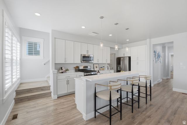10779 S LAKE TERRACE AVE, South Jordan, UT 84009