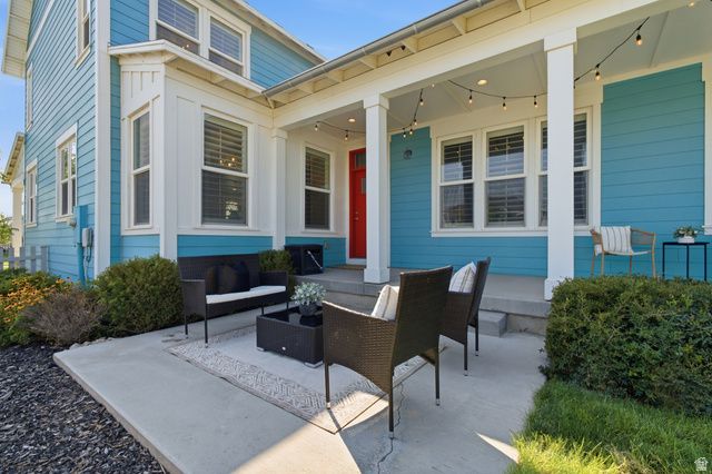 10779 S LAKE TERRACE AVE, South Jordan, UT 84009
