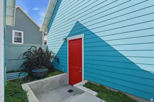 10779 S LAKE TERRACE AVE, South Jordan, UT 84009