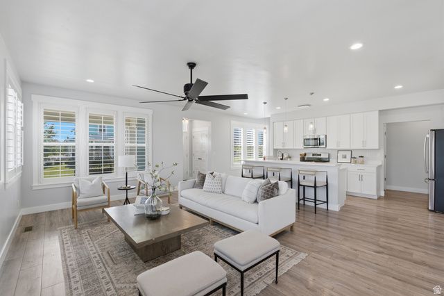 10779 S LAKE TERRACE AVE, South Jordan, UT 84009