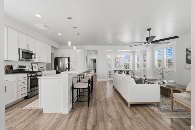 10779 S LAKE TERRACE AVE, South Jordan, UT 84009