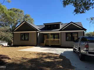 527 Tarleton Avenue, Burlington, NC 27215