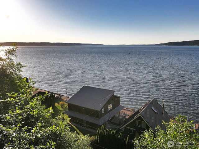 2151 Eastpoint Drive, Langley, WA 98260
