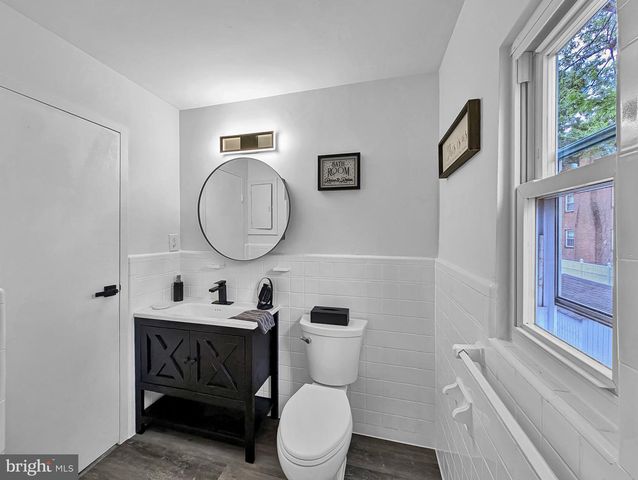 5603 NEWTON ST, Hyattsville, MD 20784