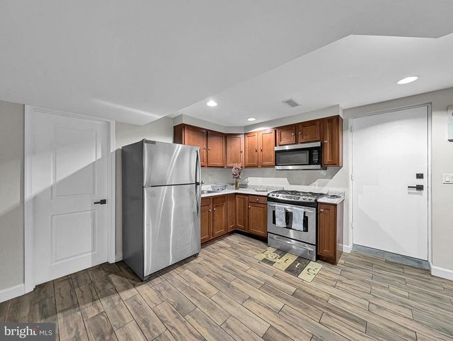 5603 NEWTON ST, Hyattsville, MD 20784