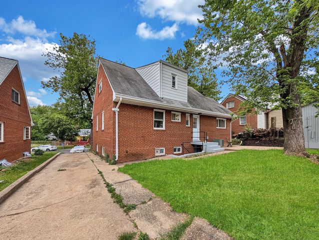 5603 NEWTON ST, Hyattsville, MD 20784