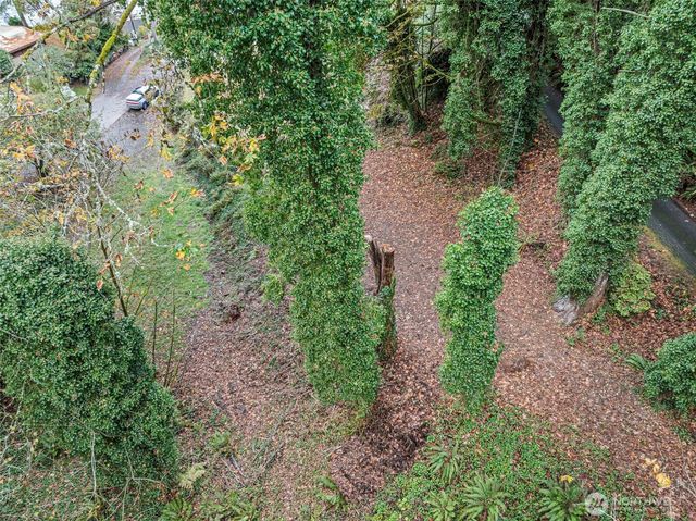 2004 Lybecker Drive NW, Gig Harbor, WA 98332