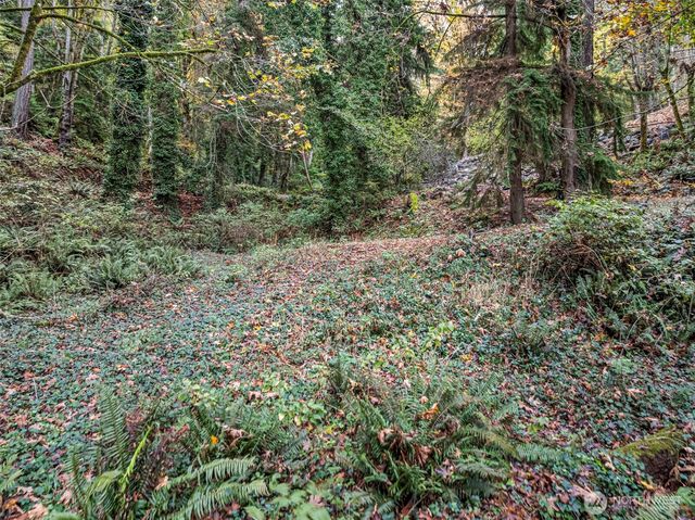 2004 Lybecker Drive NW, Gig Harbor, WA 98332