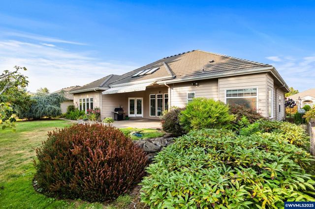 6467 Hogan Dr N, Keizer, OR 97393