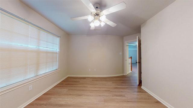 16215 Willowpark Dr, Tomball, TX 77377