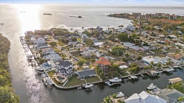 504 DRIFTWOOD DRIVE E, Palm Harbor, FL 34683