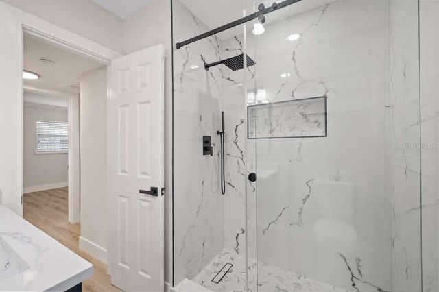 504 DRIFTWOOD DRIVE E, Palm Harbor, FL 34683