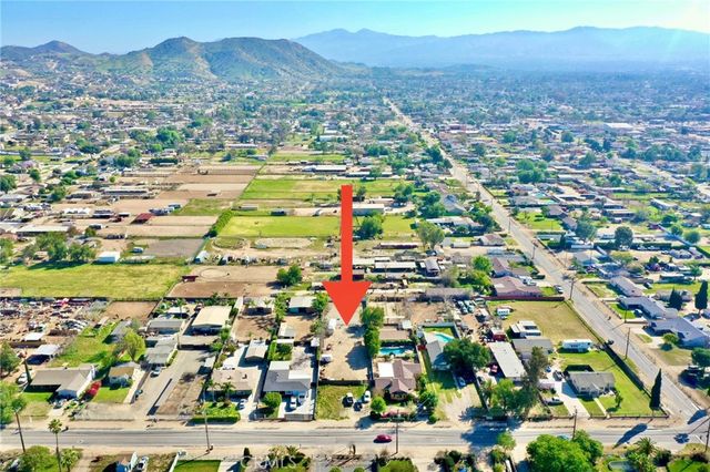 642 7th, Norco, CA 92860