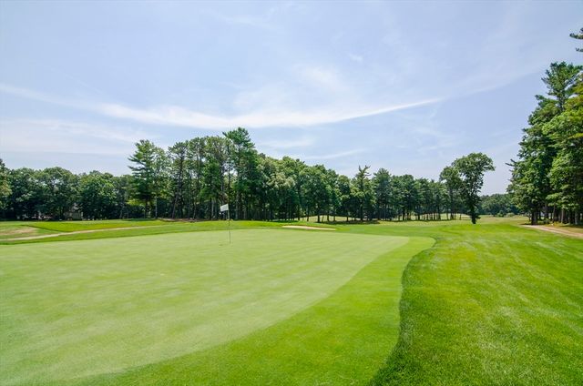 23 Starboard Dr 50, Wareham, MA 02532