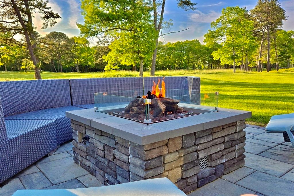 23 Starboard Dr 50, Wareham, MA 02532