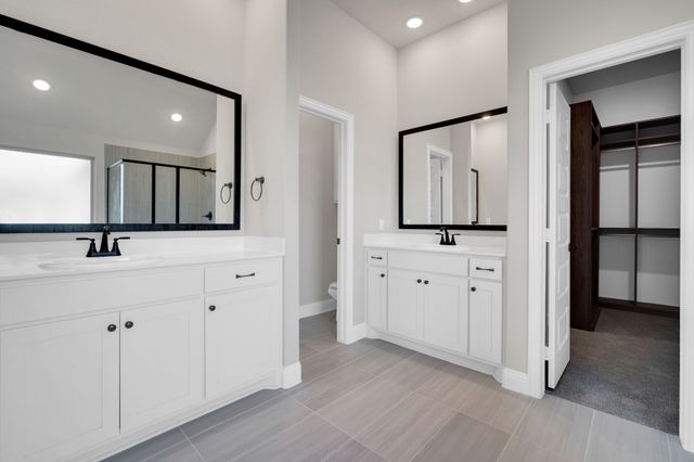 124 Lila Lake Drive, Waxahachie, TX 75165