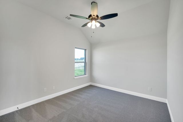 124 Lila Lake Drive, Waxahachie, TX 75165