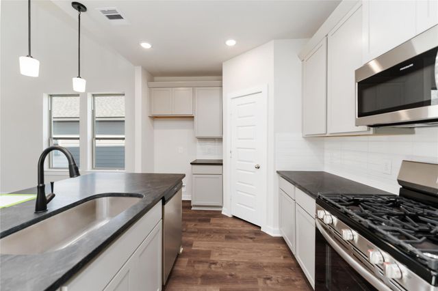 5840 Trout Lily Drive, Montgomery, TX 77316