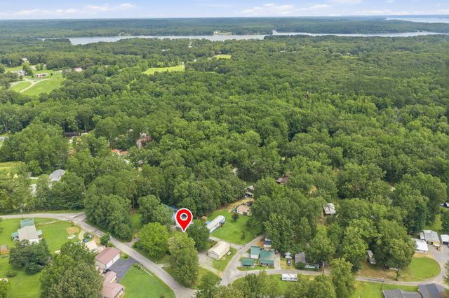 225 Pineview Dr, Springville, TN 38256