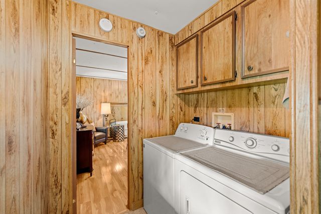 225 Pineview Dr, Springville, TN 38256