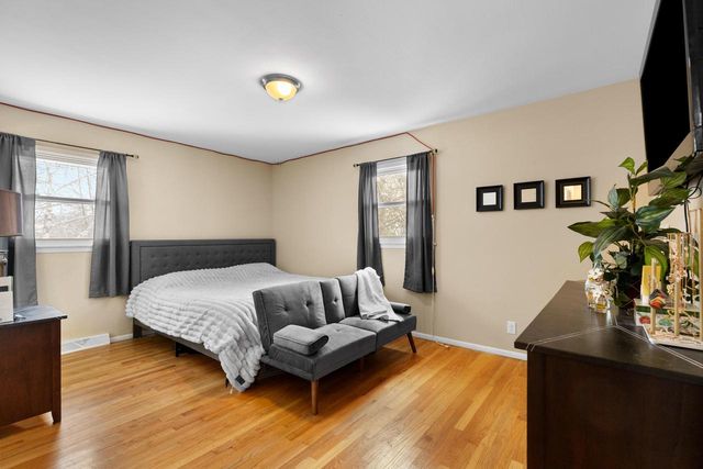 9262 N 60th STREET, Brown Deer, WI 53223