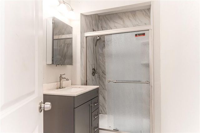 3335 Bales Avenue, Kansas City, MO 64128