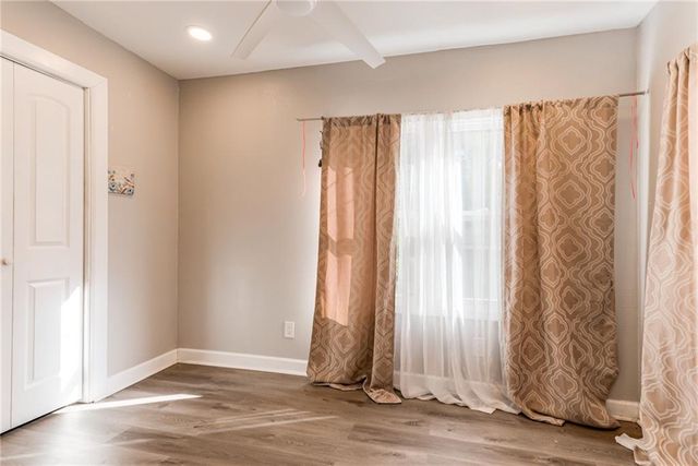 3335 Bales Avenue, Kansas City, MO 64128