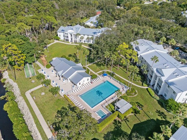 2500 SE Anchorage Cv Apt D-1, Port St Lucie, FL 34953