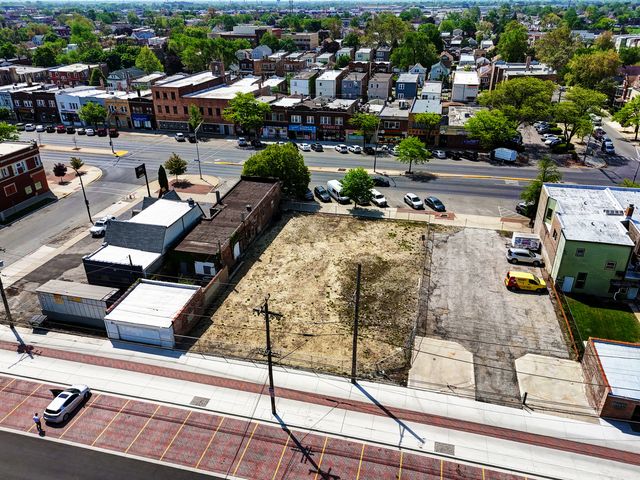 5734 W Cermak Road, Cicero, IL 60804