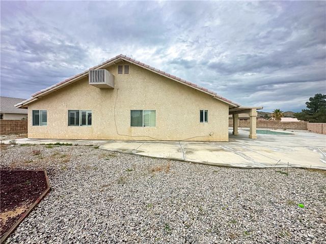 8520 Bolero, Yucca Valley, CA 92284