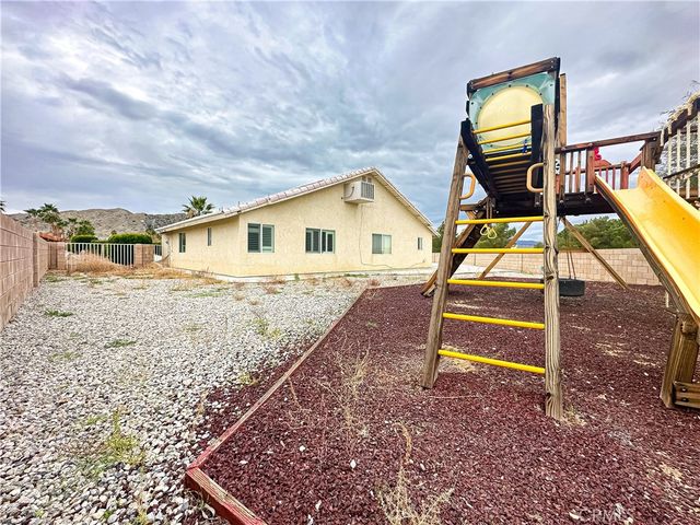 8520 Bolero, Yucca Valley, CA 92284