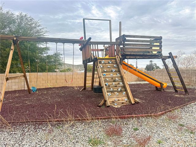 8520 Bolero, Yucca Valley, CA 92284