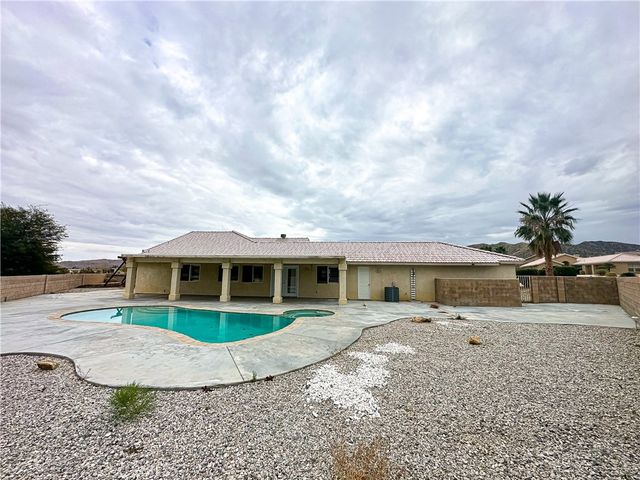 8520 Bolero, Yucca Valley, CA 92284