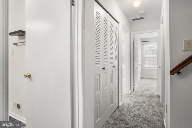 2902 YARMOUTH LN, Mount Laurel, NJ 08054