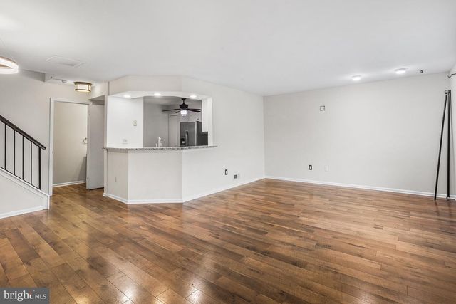 2902 YARMOUTH LN, Mount Laurel, NJ 08054