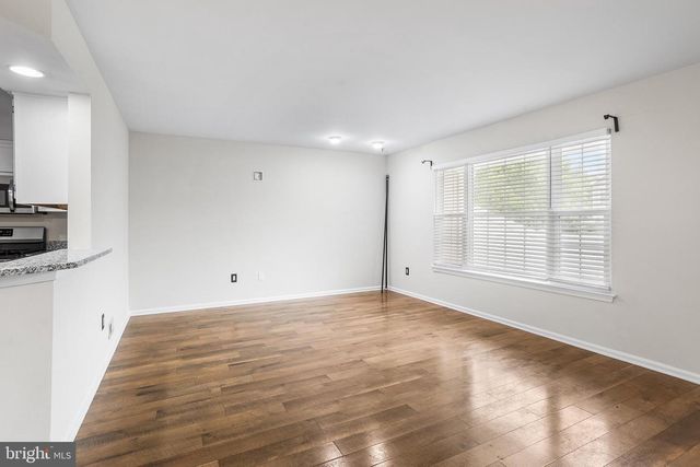 2902 YARMOUTH LN, Mount Laurel, NJ 08054