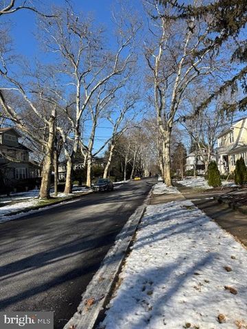 227 FAIRVIEW AVE, Moorestown, NJ 08057