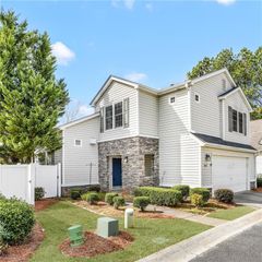 562 Windcroft NW Circle, Acworth, GA 30101