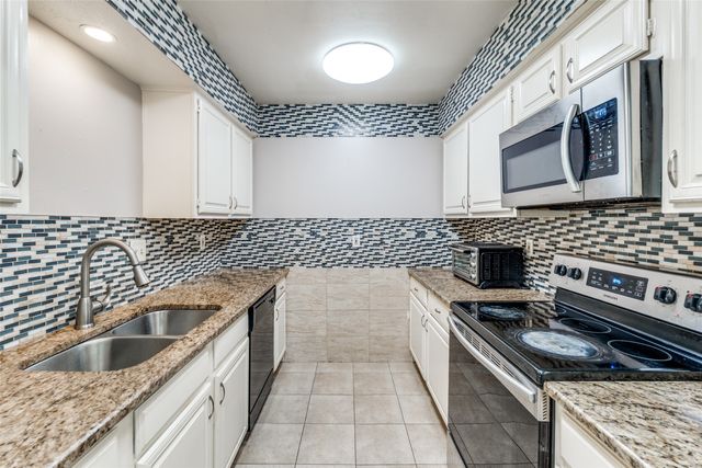 9250 Flickering Shadow Drive, Dallas, TX 75243