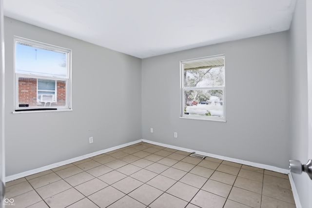 10245 Chris Drive, Indianapolis, IN 46229