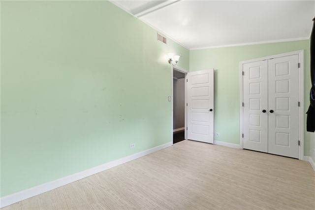 12 Harlow Drive, Bella Vista, AR 72715