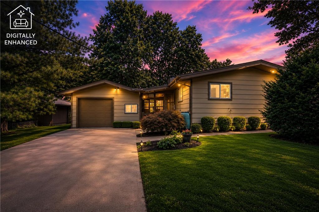 12 Harlow Drive, Bella Vista, AR 72715