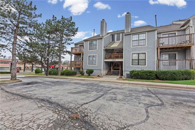 11903 W 58th Unit H Place H, Shawnee, KS 66216