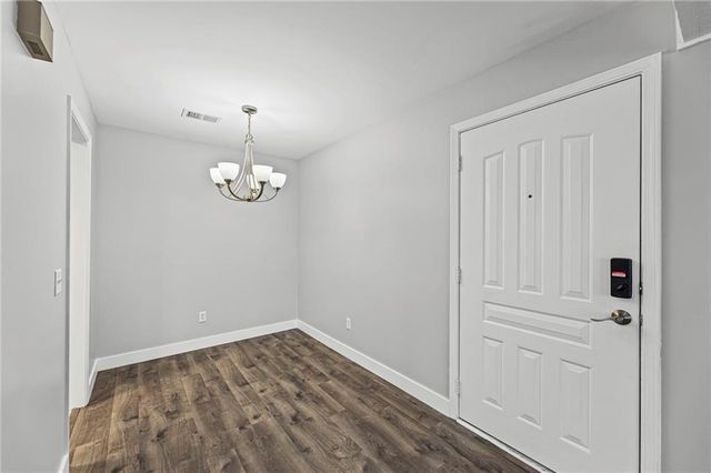 11903 W 58th Unit H Place H, Shawnee, KS 66216