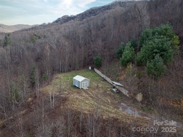 50 Gregory Hill Road, Fairview, NC 28730